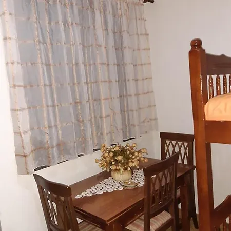 Apartment Velipoje * Velipojë